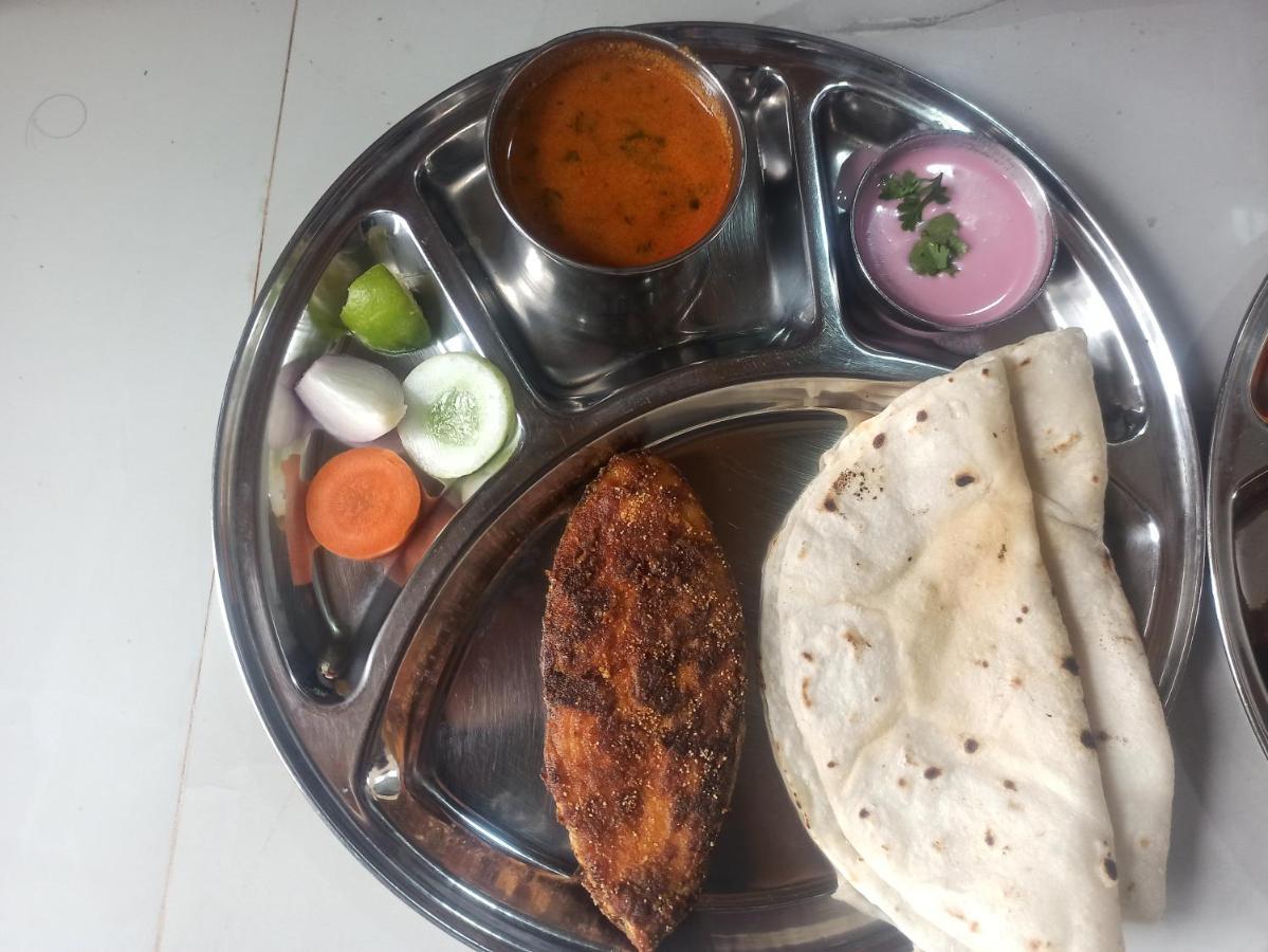 Priyansh Home Stay Harihareshwar Zewnętrze zdjęcie